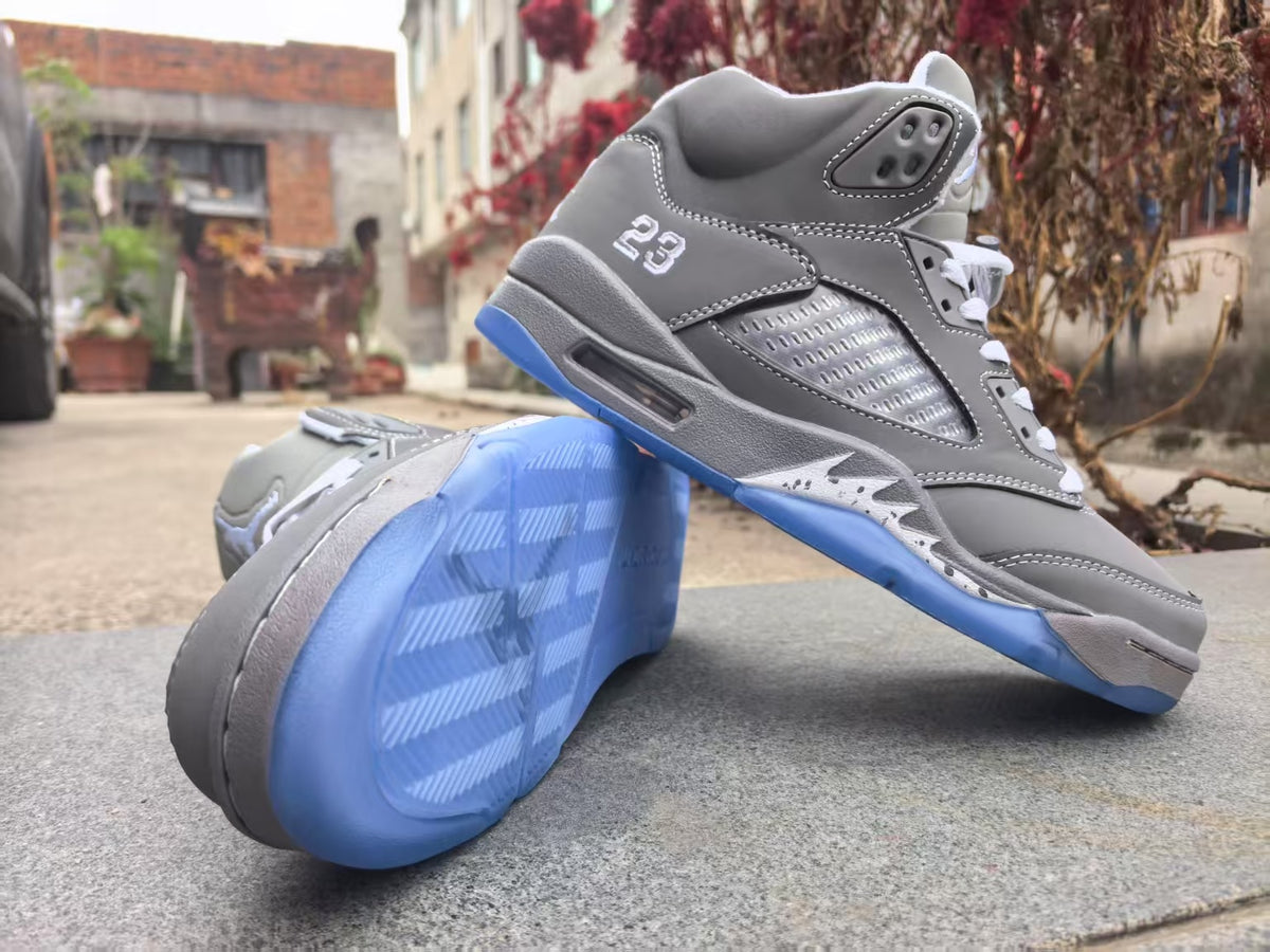 Air Jordan 5 Retro Grey | Graphite Stillness