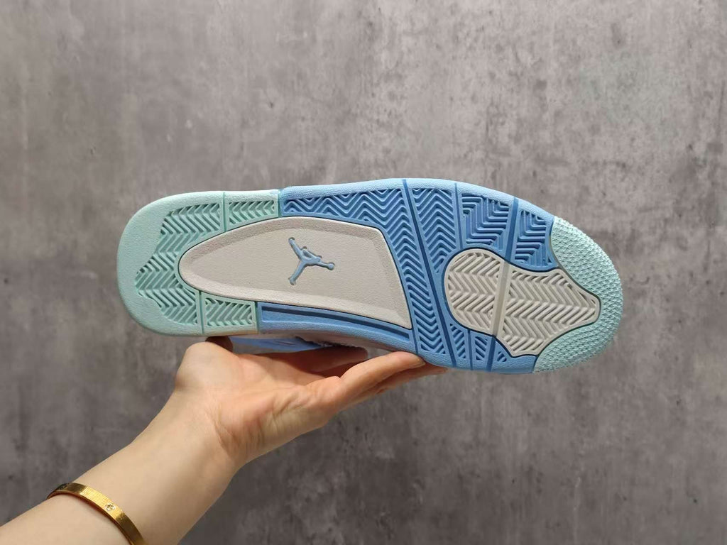 Air Jordan 4 Retro Forget Me Not | Keepsake Bloom