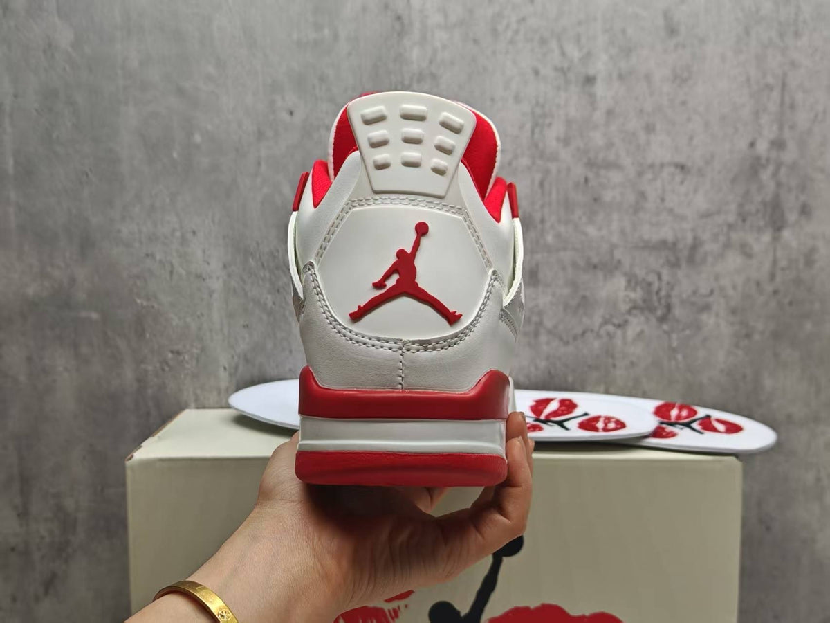Air Jordan 4 Retro Valentine's Day Sierra Red/White | Scarlet Keepsake