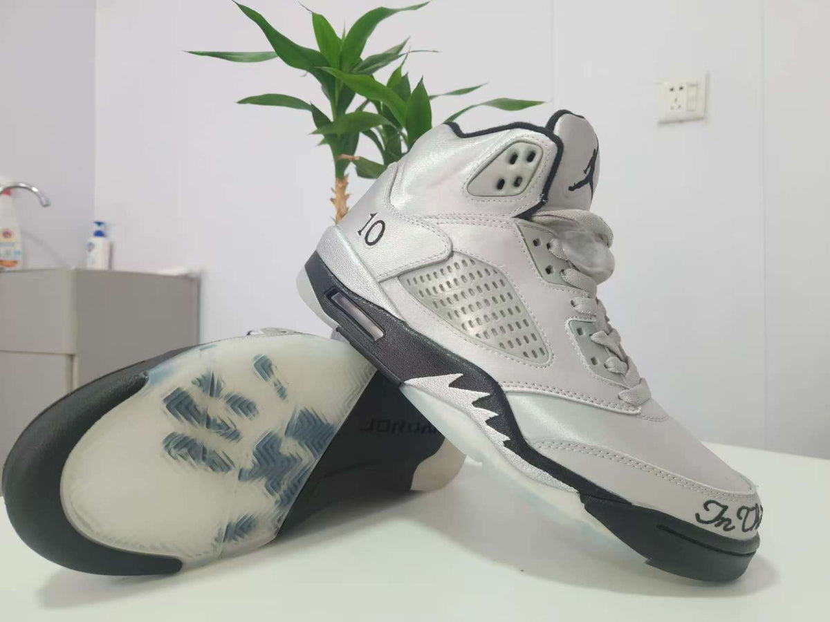 Air Jordan 5 Retro Wings Men's | Open Horizon