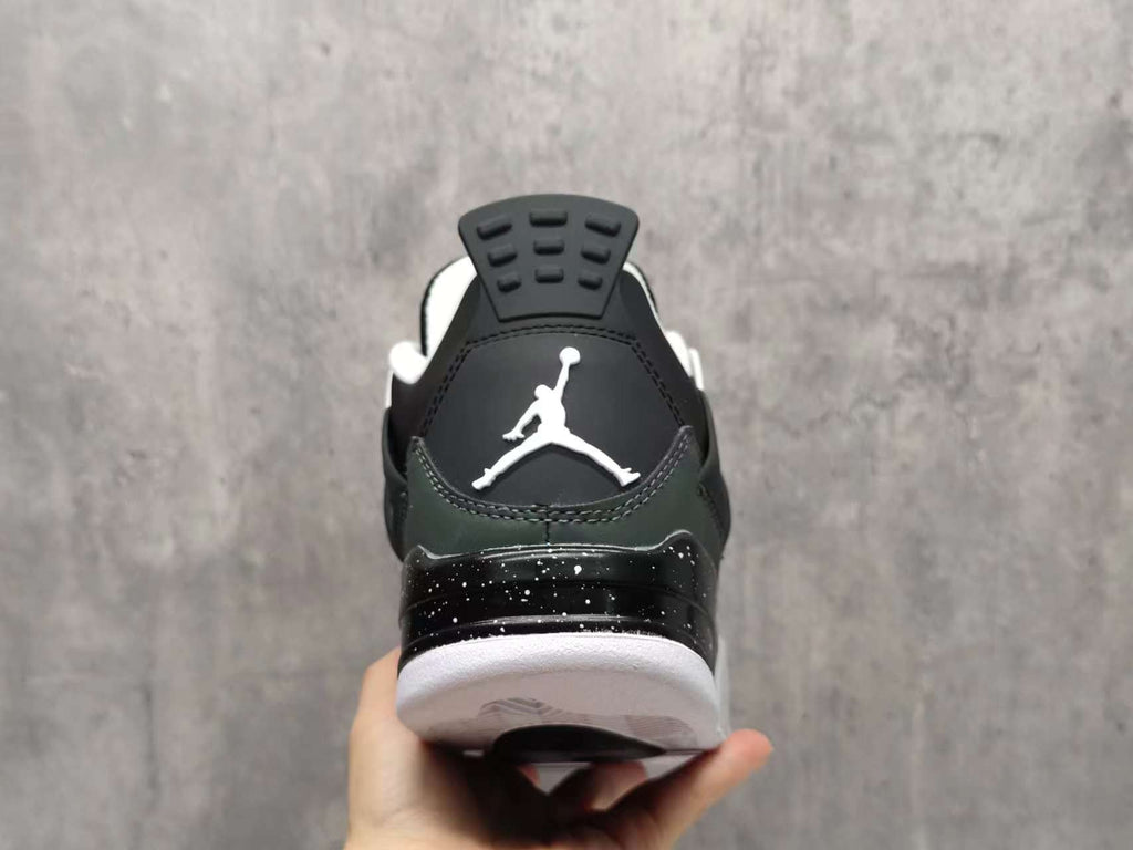 Air Jordan 4 Retro Fear | Shadow District