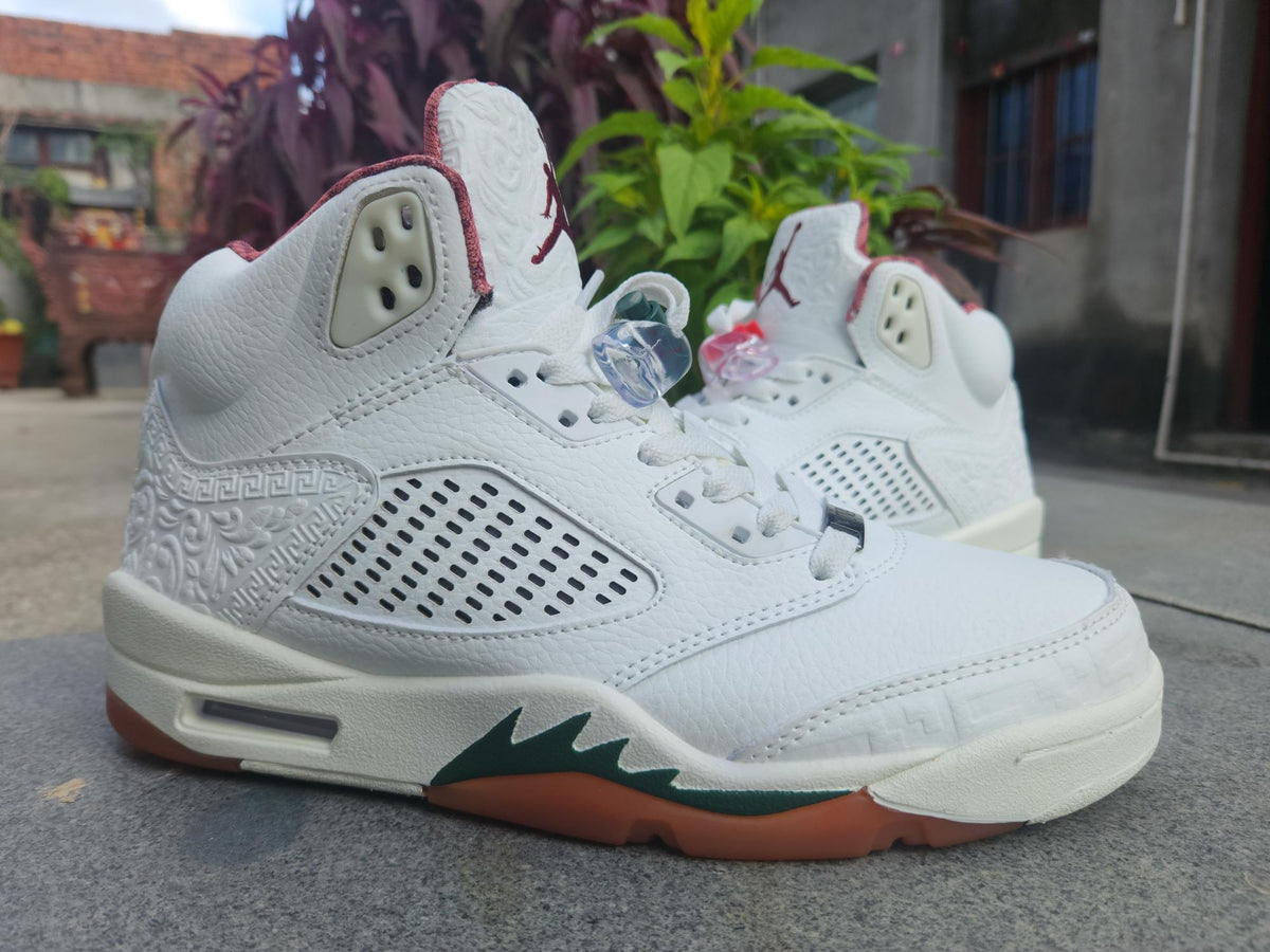 Air Jordan 5 Mexico | Roaming Chapter