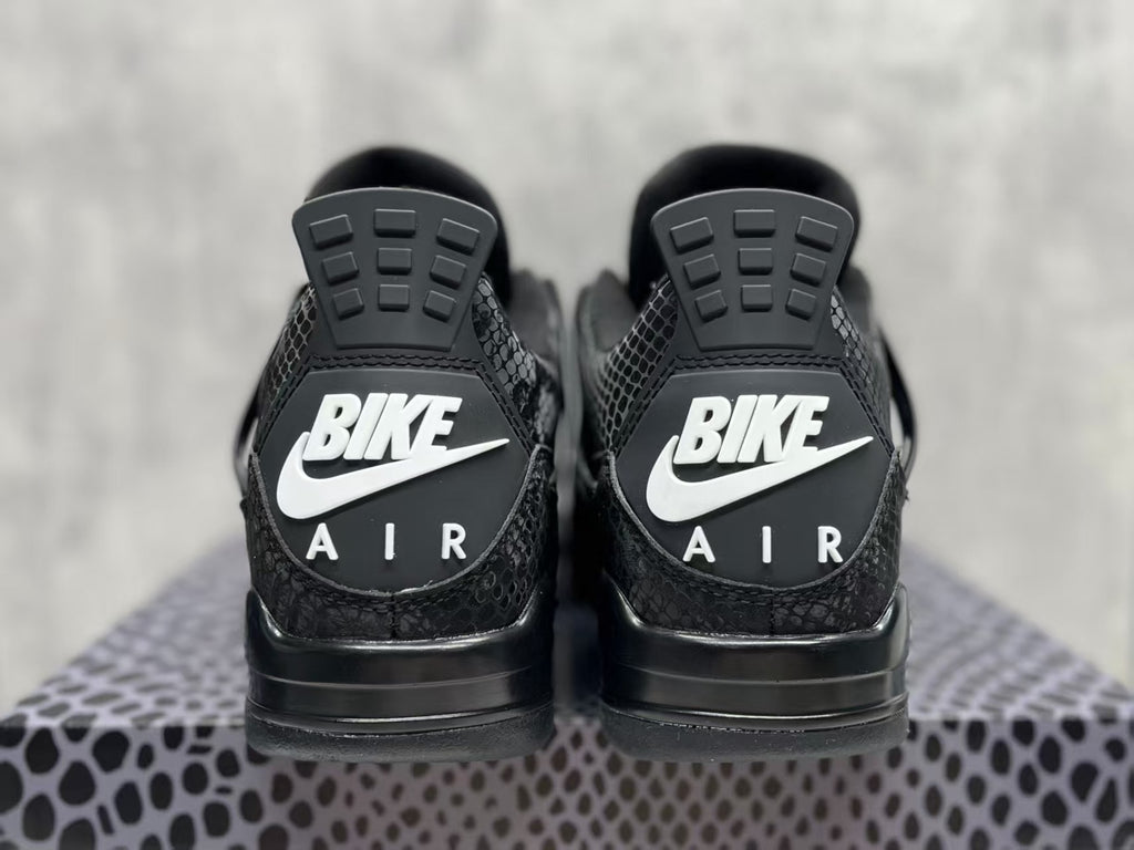 Air Jordan 4 Retro Black Mamba | Nocturne Focus