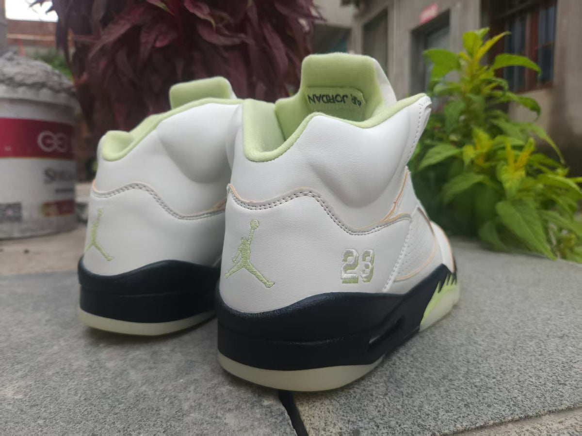 Air Jordan 5 Retro Pale Green | Meadow Pause