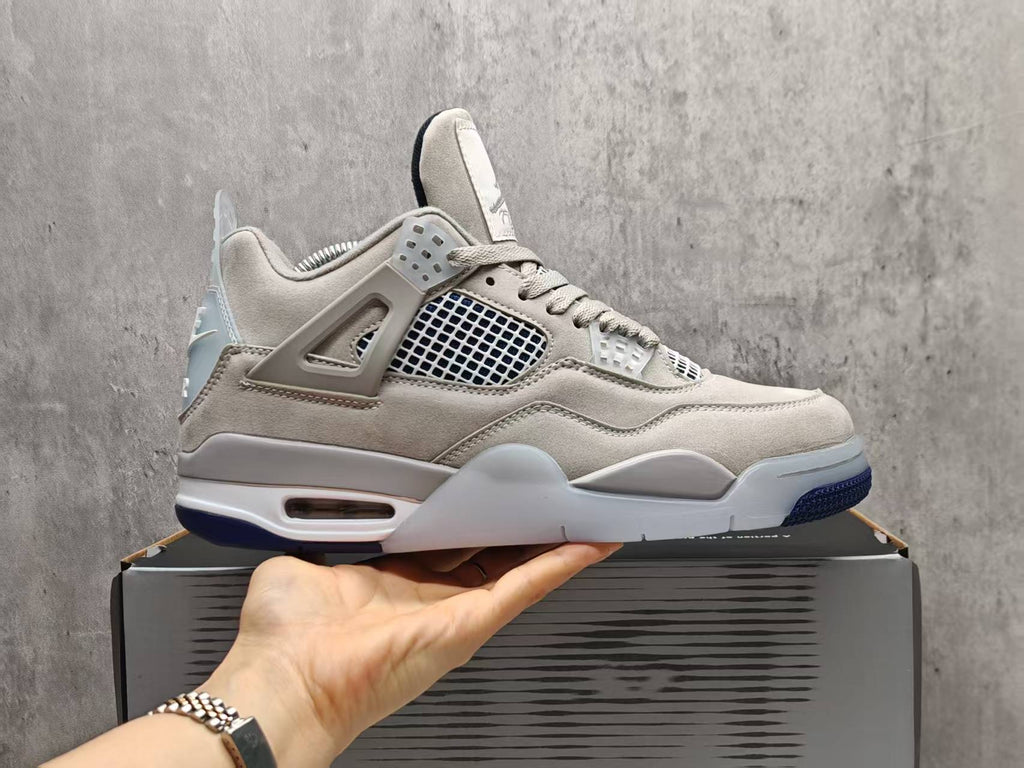 Air Jordan 4 Georgetown | Collegiate Interval