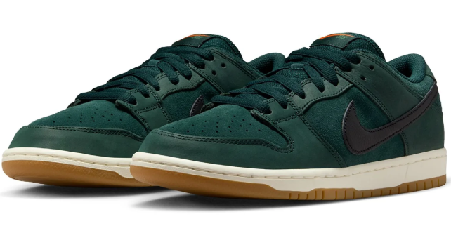 Nike SB Dunk Low Orange Label 'Deep Fir' | Evergreen Intermission