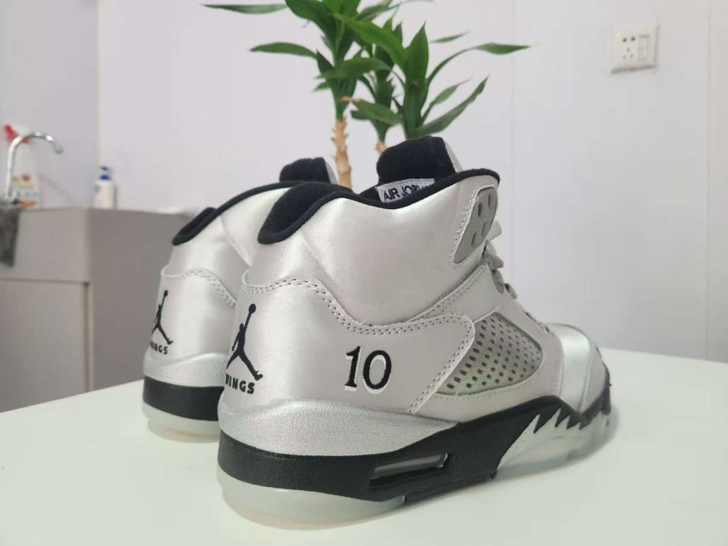 Air Jordan 5 Retro Wings Men's | Open Horizon