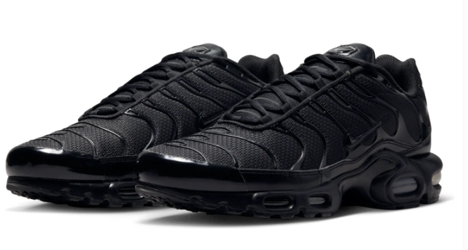 Nike Air Max Plus Triple Black | Midnight Structure