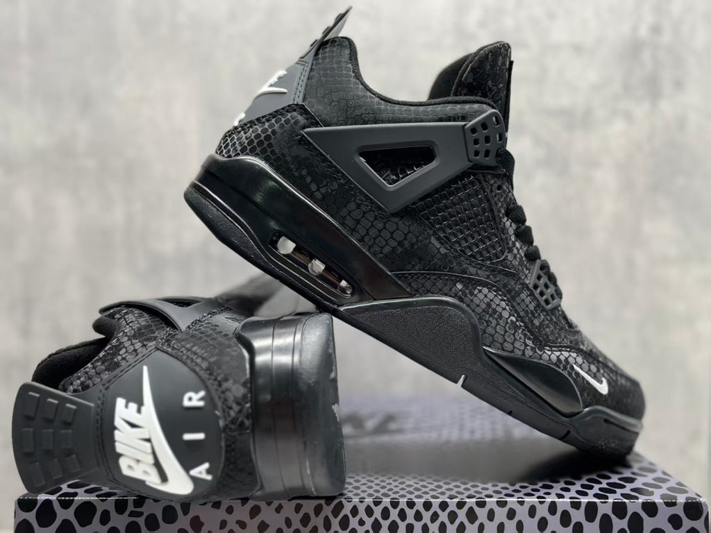 Air Jordan 4 Retro Black Mamba | Nocturne Focus
