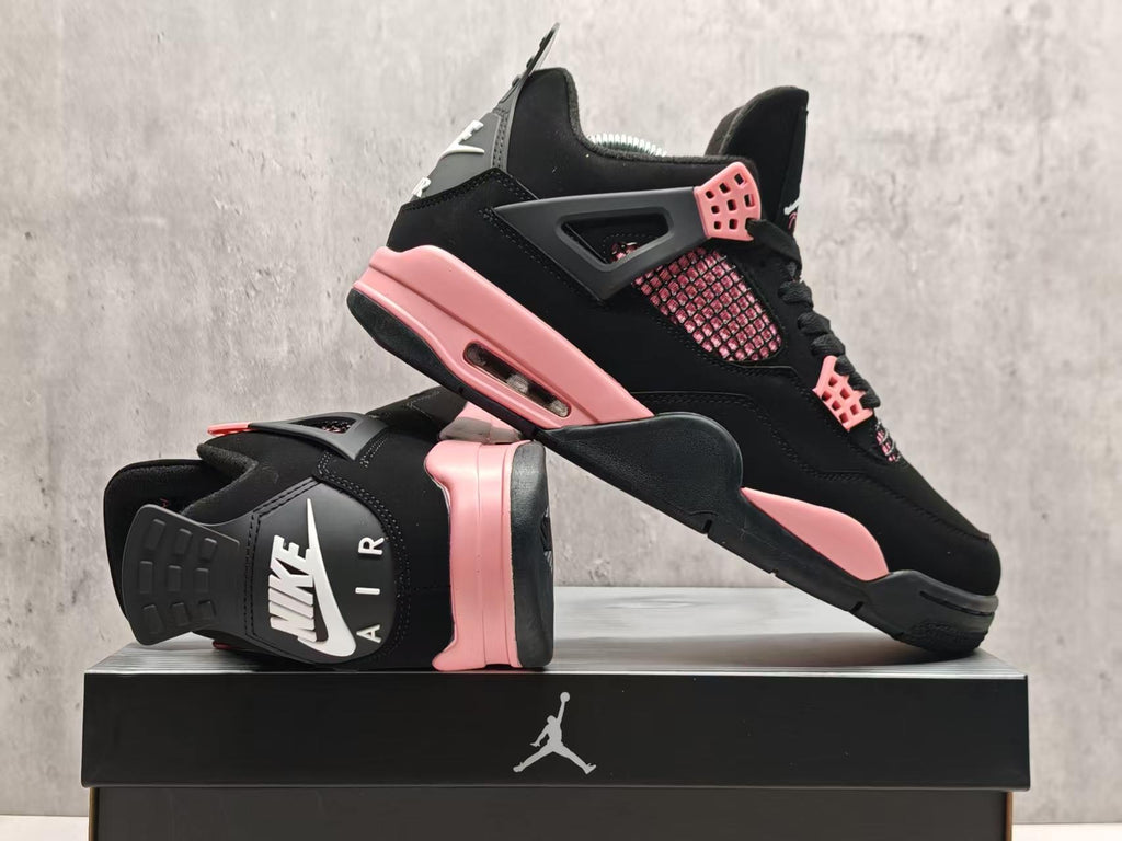 Air Jordan 4 Pink Thunder — Rose Voltage