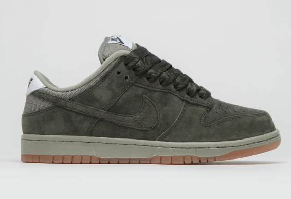 Nike SB Dunk Low Pro B 'Sequoia Light Army White' | Canopy Commons